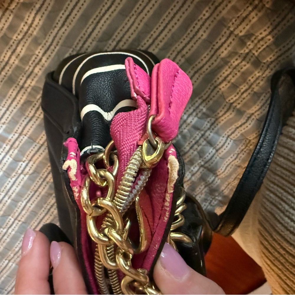 Y2K Vintage Betsey Johnson Black & White Stripe Satchel with Pink Accents - Picture 3 of 6